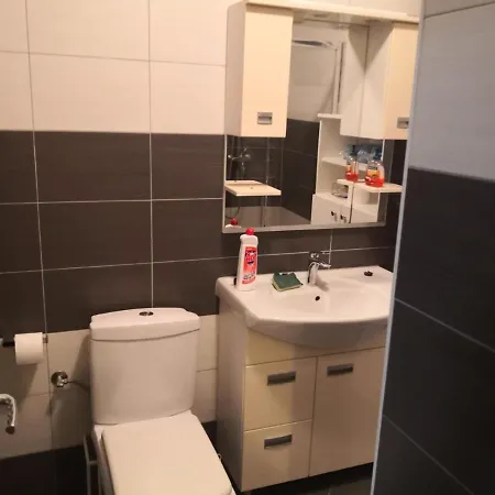 Apartment Basic * Podstrana